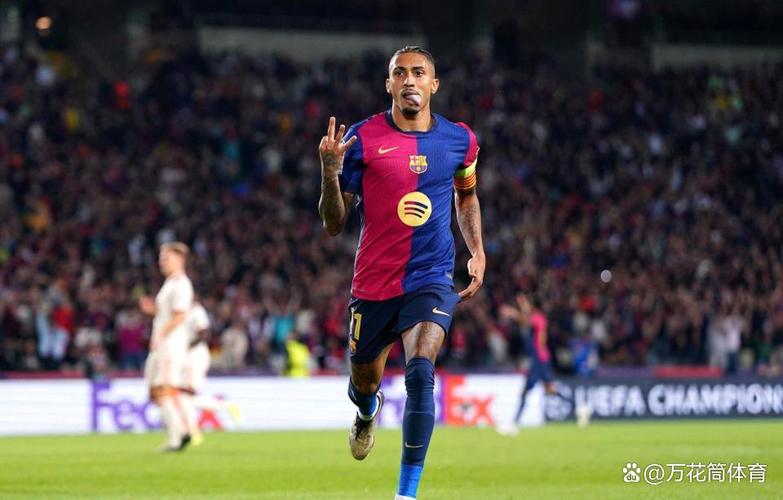 弗里克：我们下半场做得很好掌控了比赛，拉菲尼亚总在推动球队