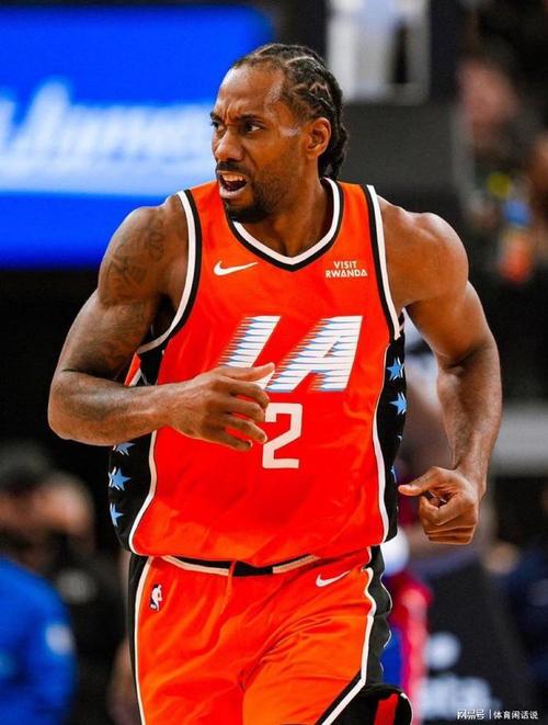 延续纪录！伦纳德个人连续第46场20+继续高居快船队史第一！