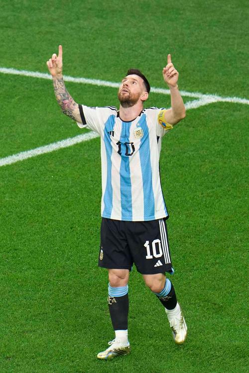 年均要进33球！梅西现有合同剩3年年近39岁的他能达成1000球吗