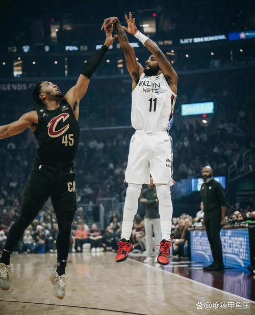 弹无虚发！英格拉姆首节4中4砍9分2篮板2助攻带队领先15分