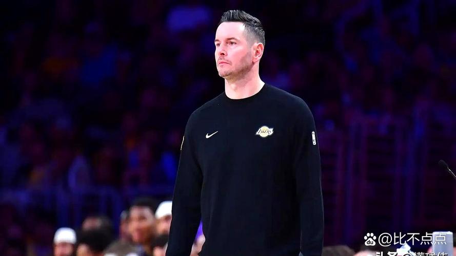 雷迪克：詹姆斯为了身体所付出的努力是对竞争性耐力的终极诠释