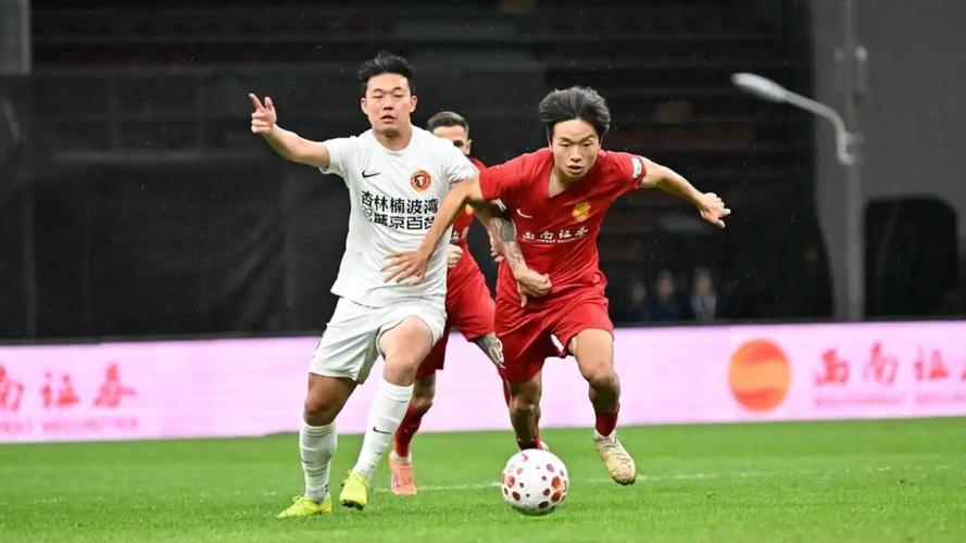 辽媒：时隔八年回归中超主场！辽宁铁人队迎破局之战