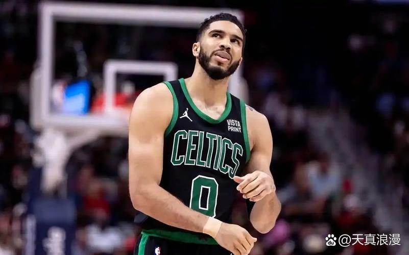 马祖拉：塔图姆为比赛付出了球队真正需要的东西正变得越来越好