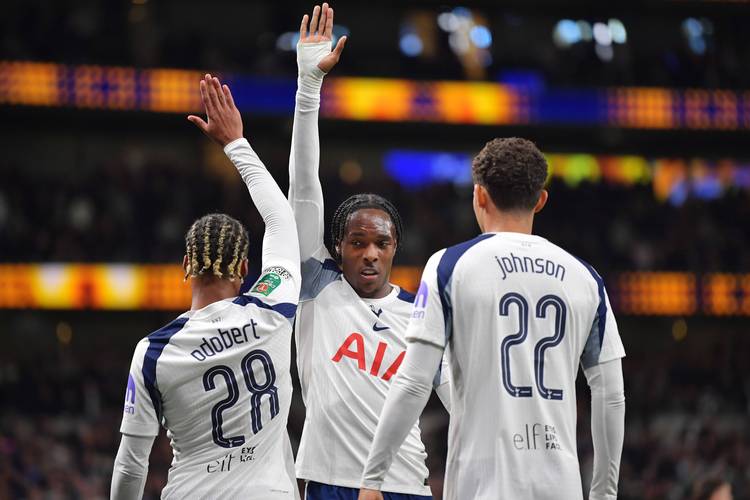 斯洛特：热刺通过长传球扳平比分，加拉塔萨雷也会采取类似方式