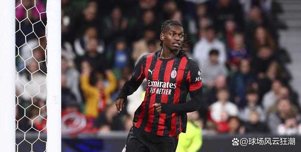 DAZN捕捉拉齐奥10米兰场上对话：莱奥怒吼普利西奇单打不传球