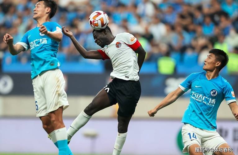 青训博主：卢琦政夏窗加盟上海海港