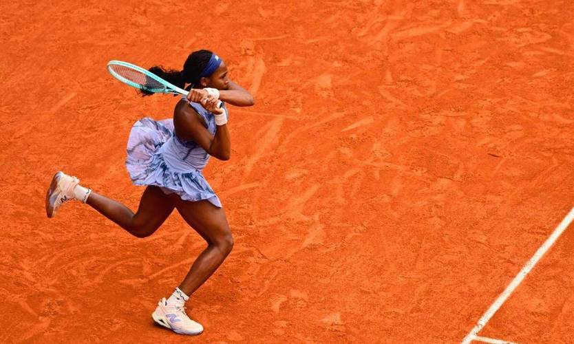 苦战三盘！高芙逆转击败科恰雷托，晋级WTA1000迈阿密站第三轮