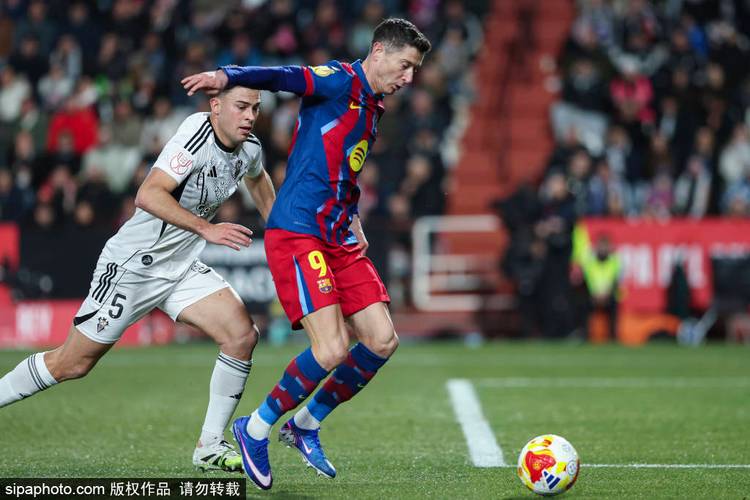 拉基蒂奇：巴萨有能力赢得所有冠军，有无拉菲尼亚巴萨有明显不同