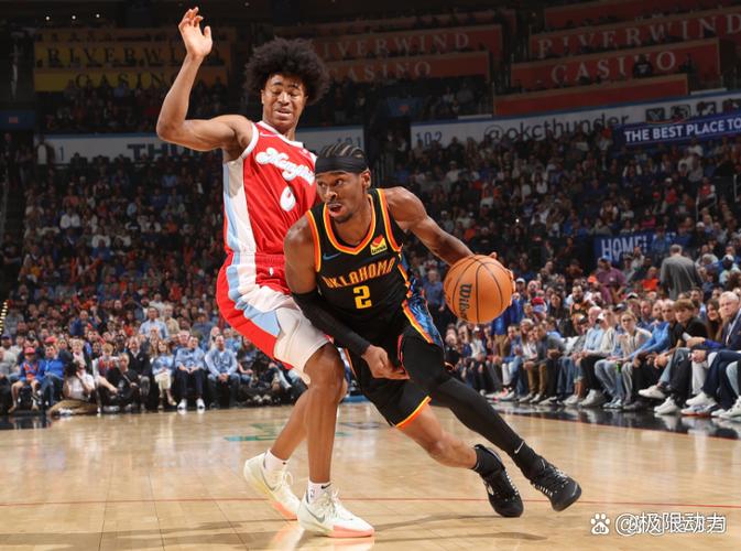 绿军成功逆转终结雷霆的十二连胜SGA实现连续133场20分以上表现杰伦布朗贡献31分8篮板8助攻_NBA直播
