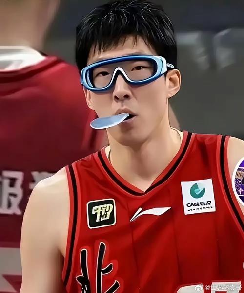 媒体人：广厦男篮补强内线在自由市场上签回了旧将苏若禹