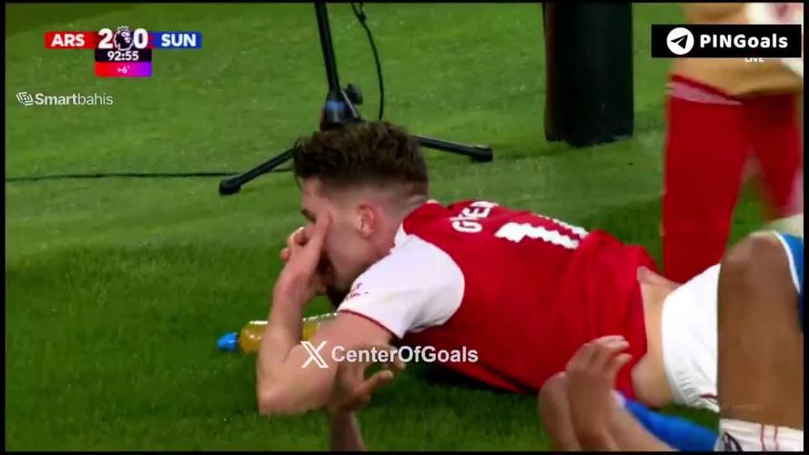 瑞典门将扑救后直接大脚助攻，约克雷斯梅开二度！瑞典已两球领先