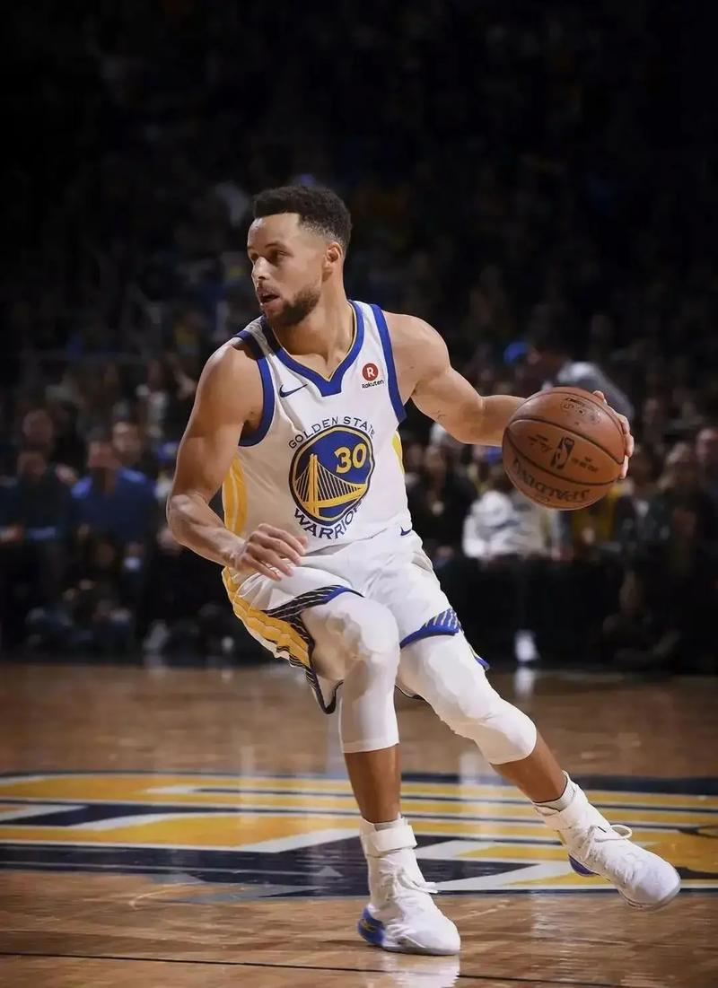 芬奇：让康利重回首发是因更需要一个控球手和组织者