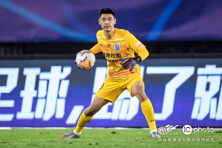 01年龄段首人！陶强龙完成中超百场里程碑，贡献14球8助攻